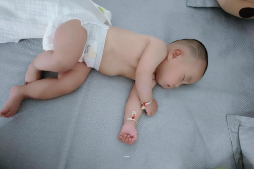 黄石宝宝过敏了该如何处理